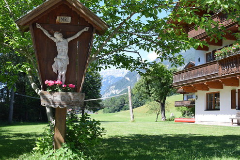 Kruzifix am Paulinghof