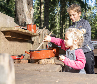 Hexenküche im Zauberwald ©Alpbachtal Tourismus, shootandstyle.com